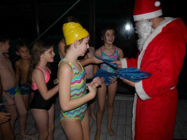 Weihnachtsschwimmen