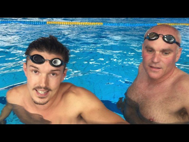 Gleichmäßiger Kraul schwimmen / Crawl swimming rotation technique